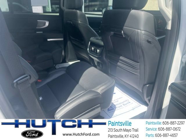 Used 2025 Ford Expedition Platinum AWD/4WD image 54