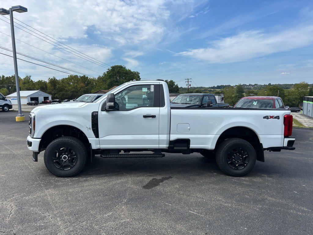 New 2026 Ford F250 XL image 2