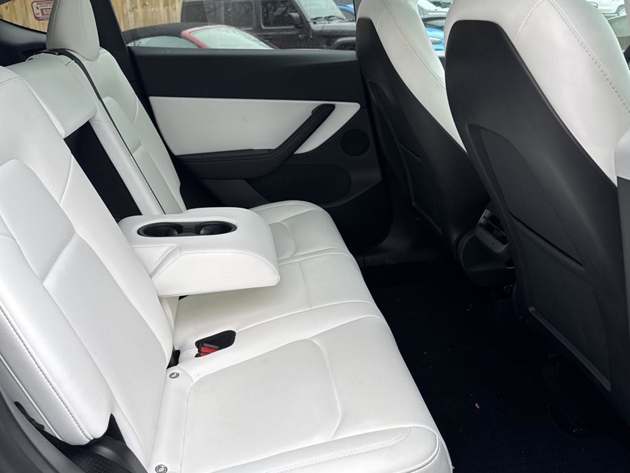 Used 2021 Tesla Model Y Long Range image 26