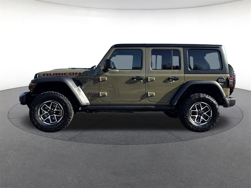Used 2025 Jeep Wrangler Unlimited Rubicon image 2