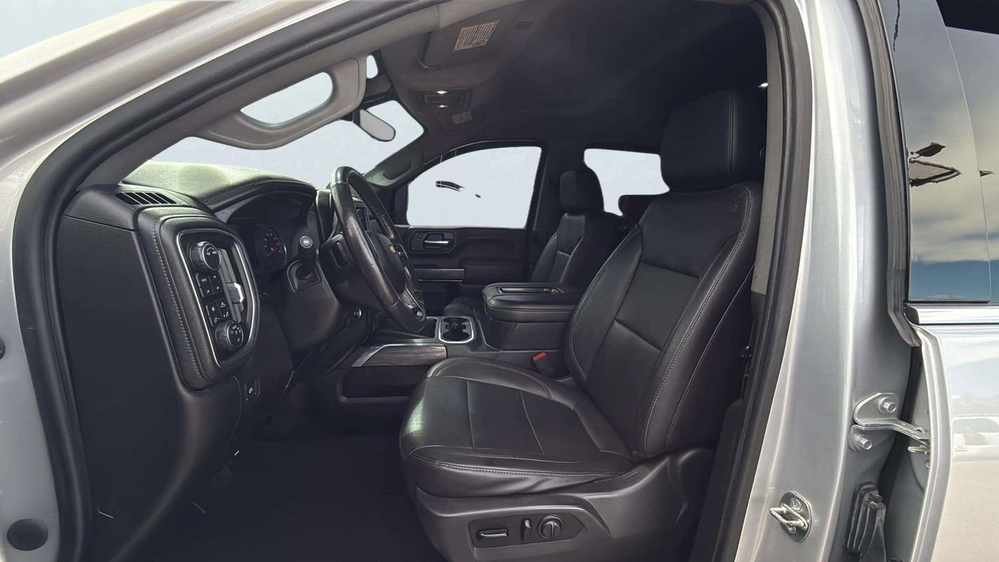 Used 2020 Chevrolet Silverado 2500 LTZ w/ LTZ Plus Package image 11