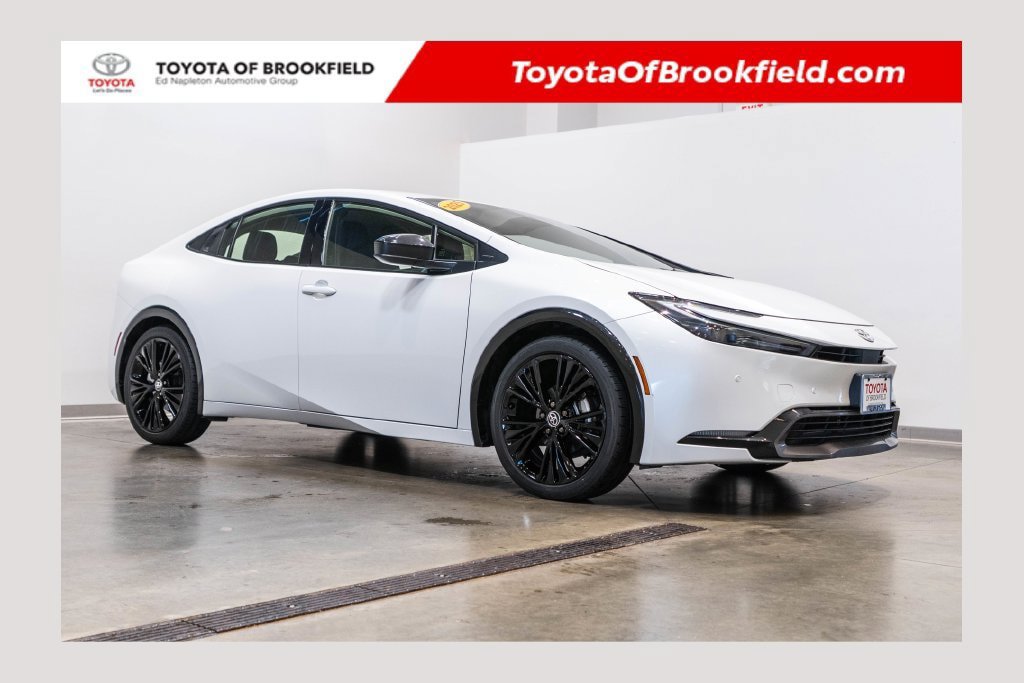 Used 2025 Toyota Prius XLE