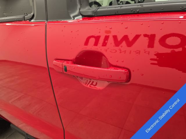 Used 2025 Nissan Frontier PRO-4X AWD/4WD image 9