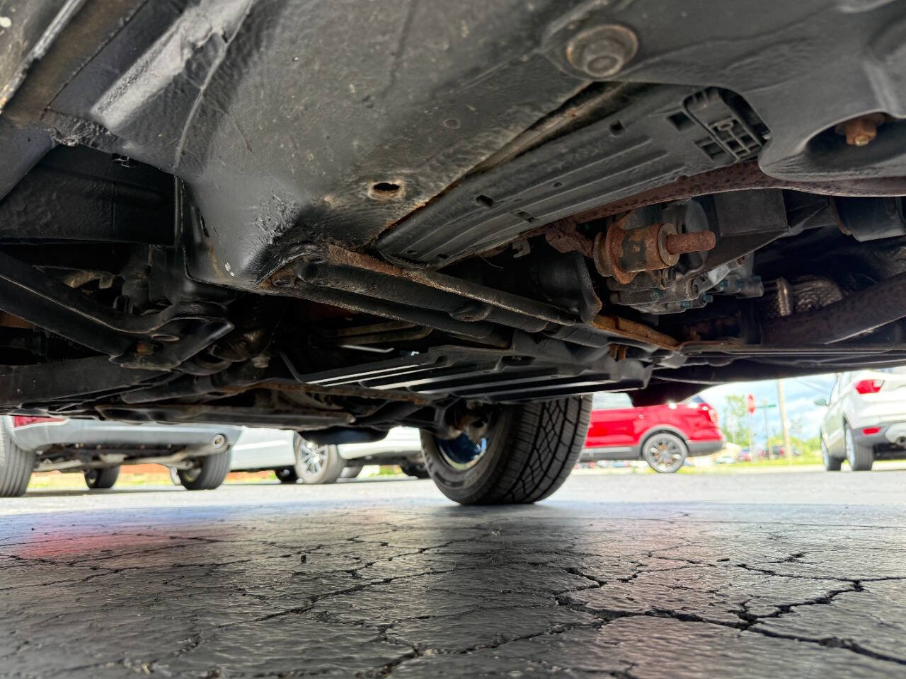 Used 2018 Jeep Grand Cherokee Altitude AWD/4WD image 32