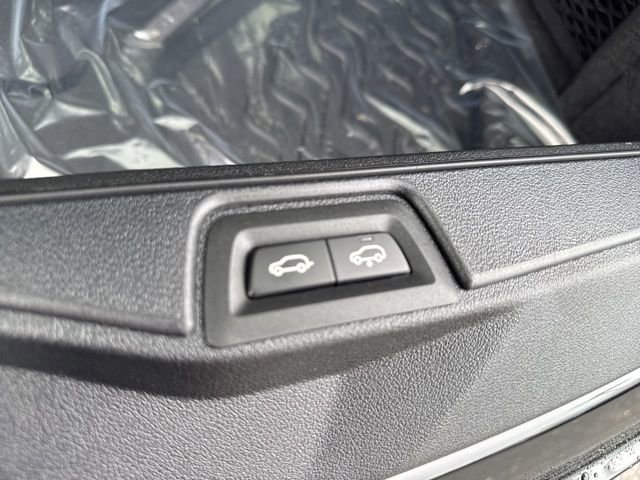 New 2026 BMW X7 xDrive40i w/ M Sport Package image 12