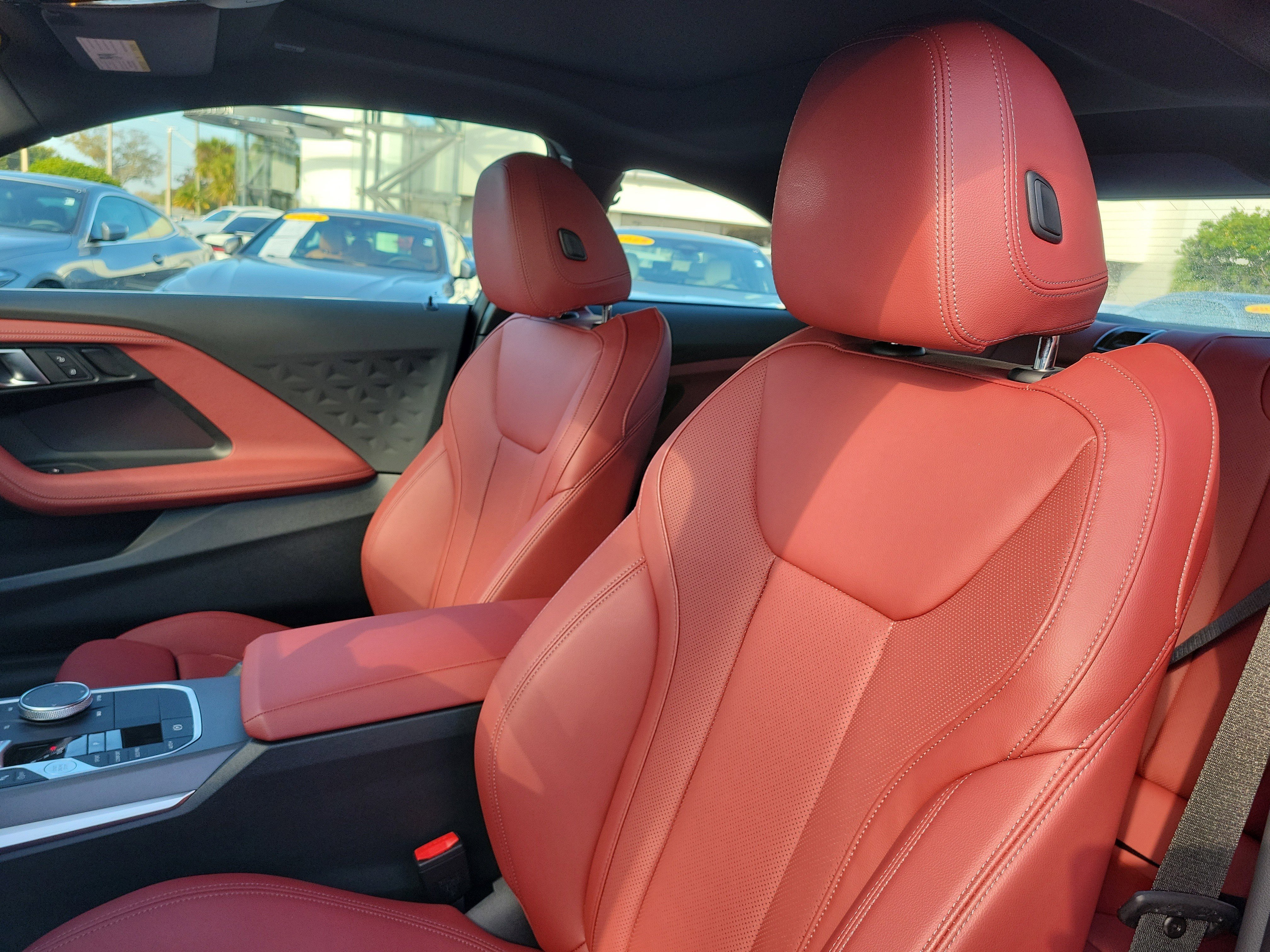 Used 2025 BMW 230i Coupe w/ Premium Package image 19