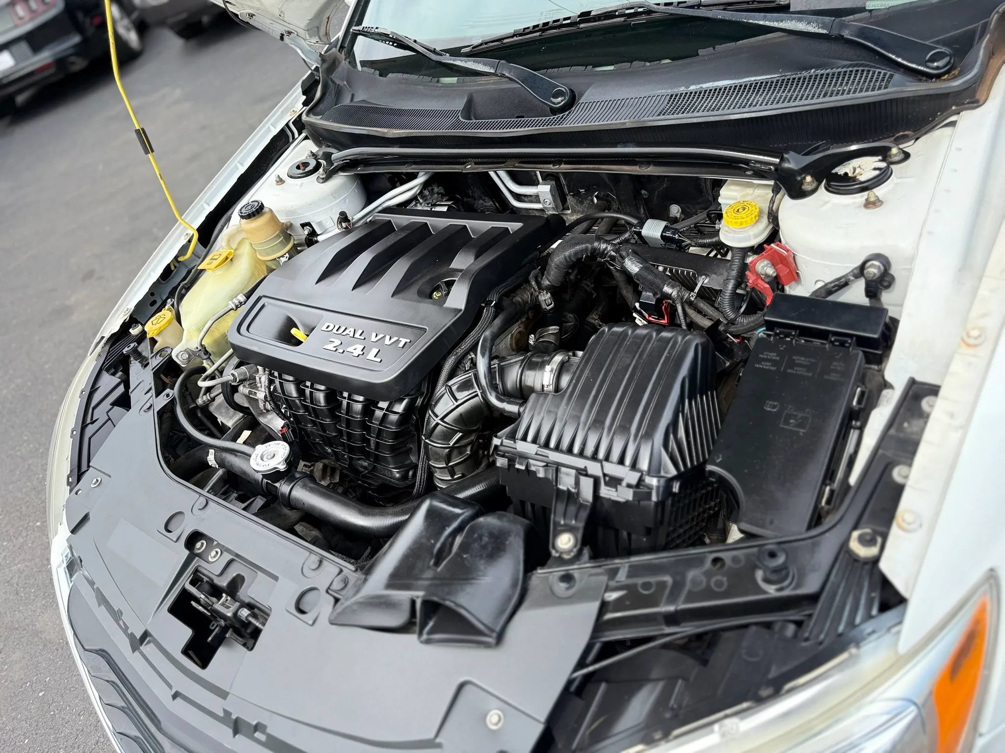 Used 2013 Chrysler 200 Touring FWD image 12