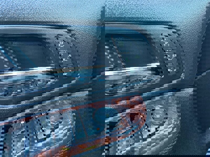 Used 2013 GMC Yukon Denali image 48