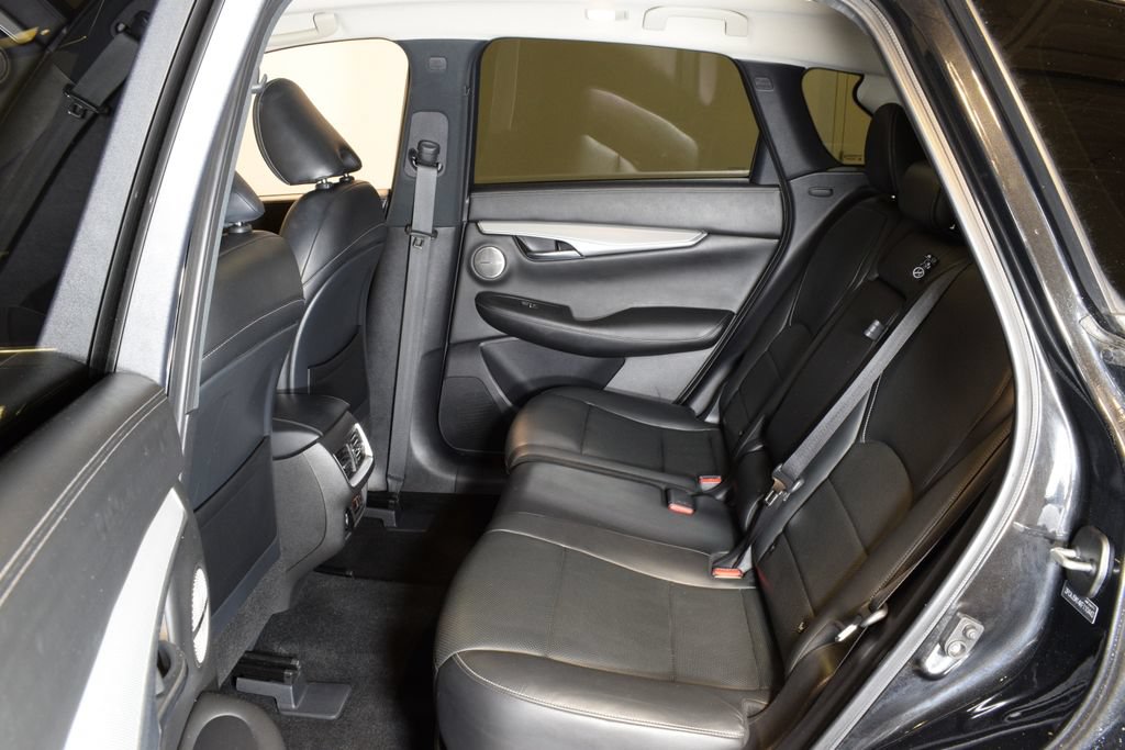 Certified 2019 INFINITI QX50 Essential w/ Proactive Package FWD image 28