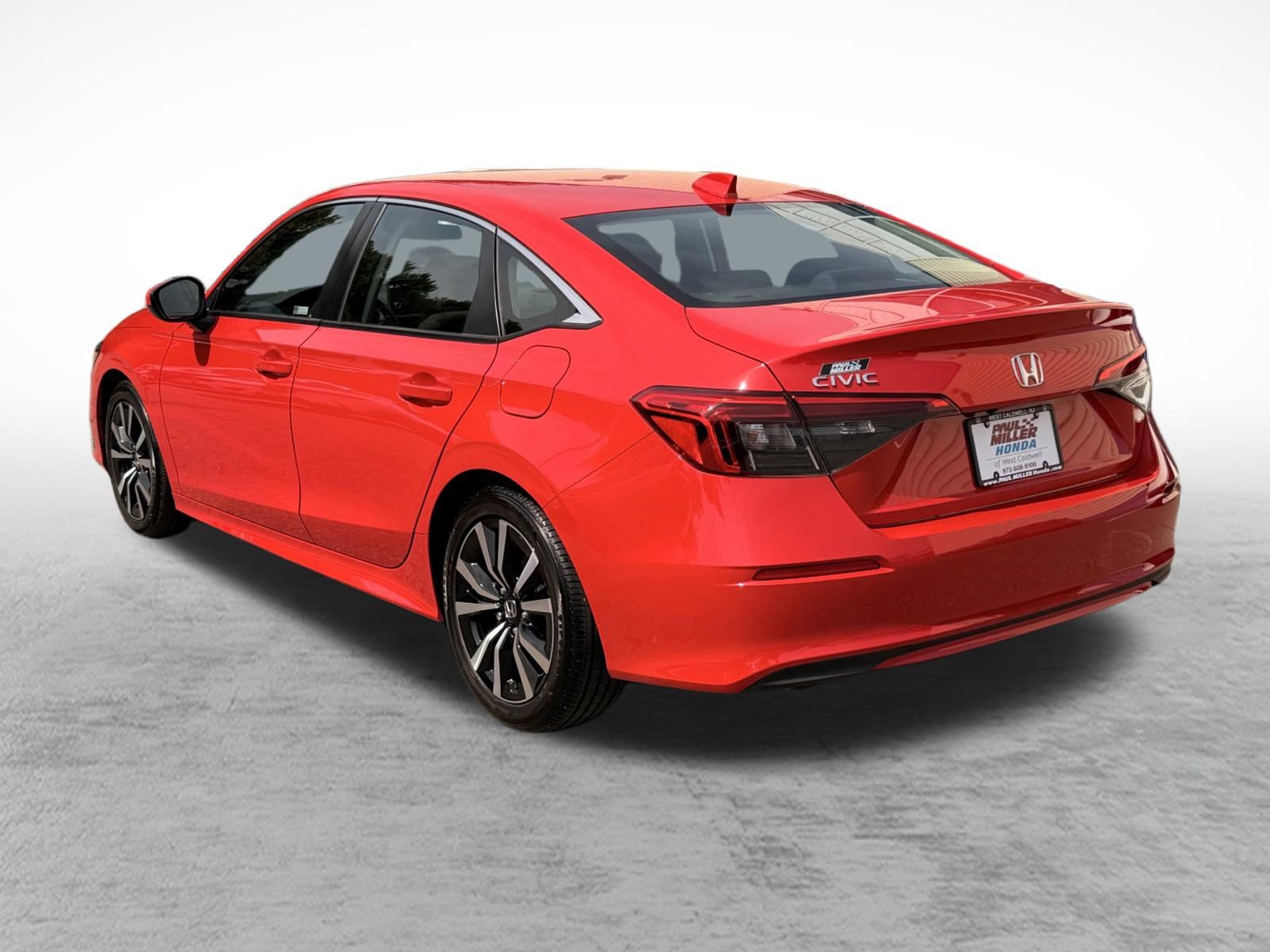 Certified 2024 Honda Civic EX image 4