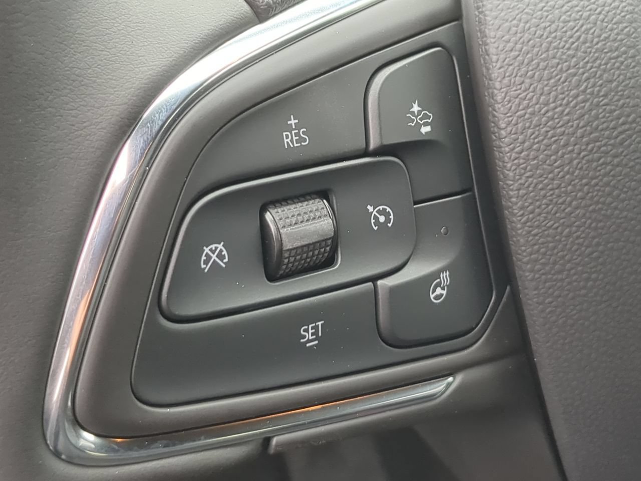 New 2026 Buick Envista Sport Touring w/ Convenience I Package FWD image 36