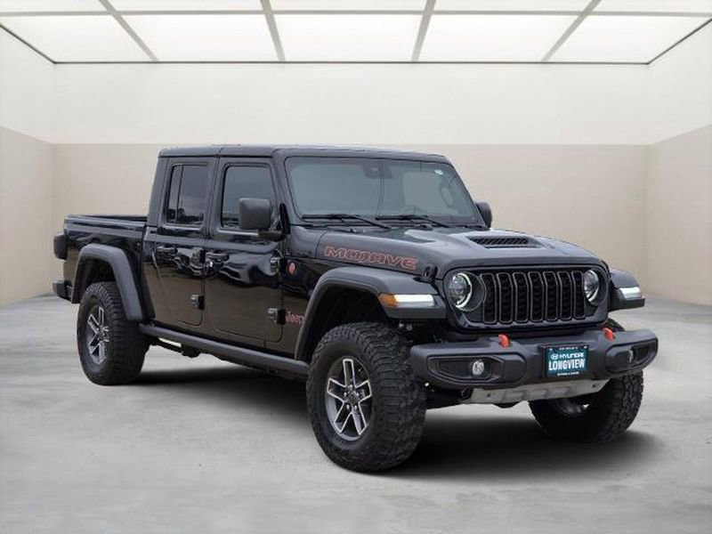 Used 2024 Jeep Gladiator Mojave w/ Safety Group AWD/4WD video 1
