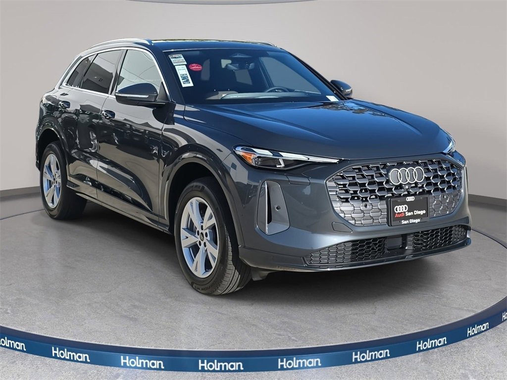 New 2025 Audi Q5 Premium image 1