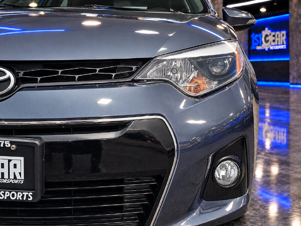 Used 2014 Toyota Corolla S FWD image 12