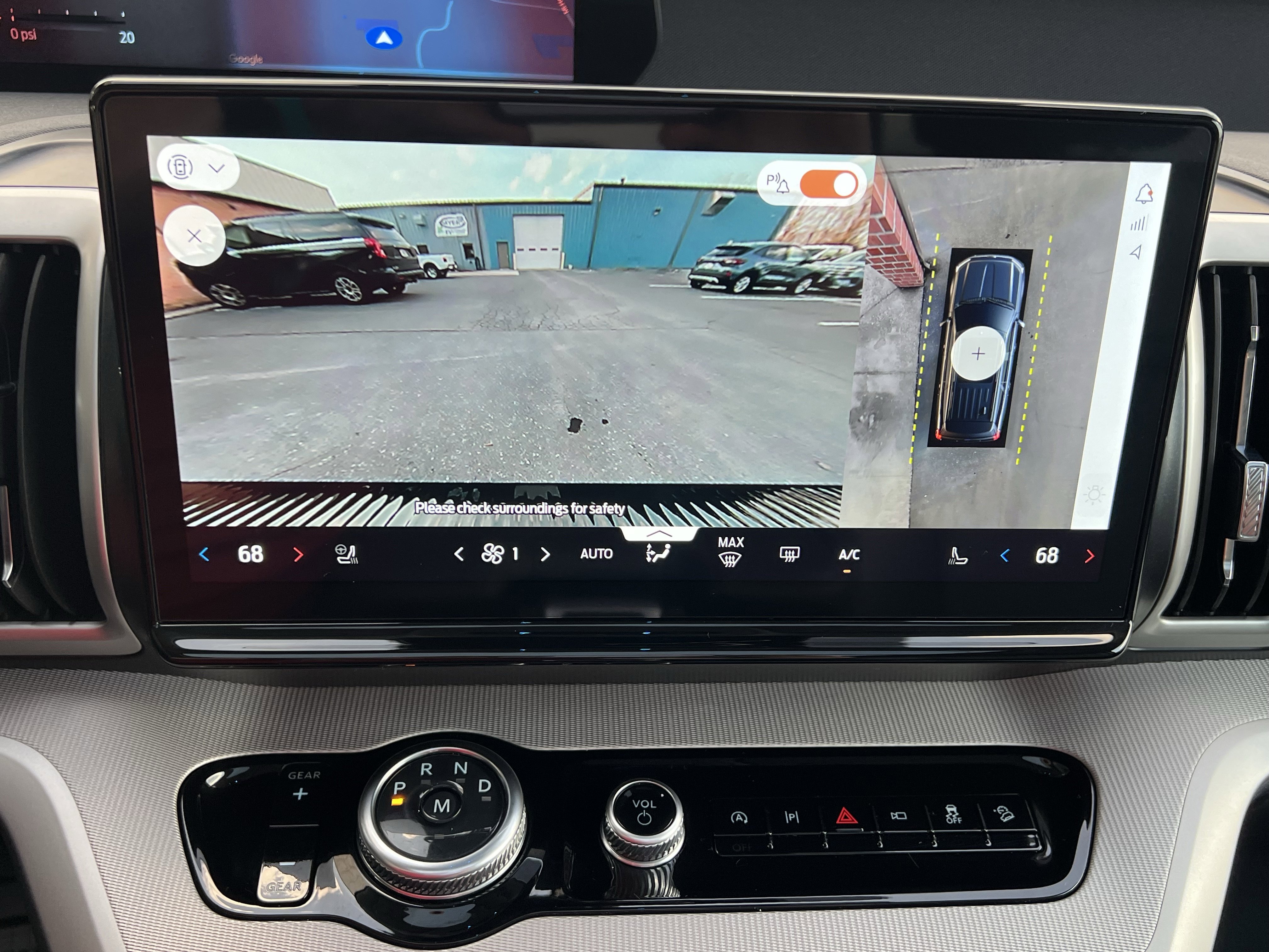 Used 2025 Ford Expedition Max Active AWD/4WD image 29