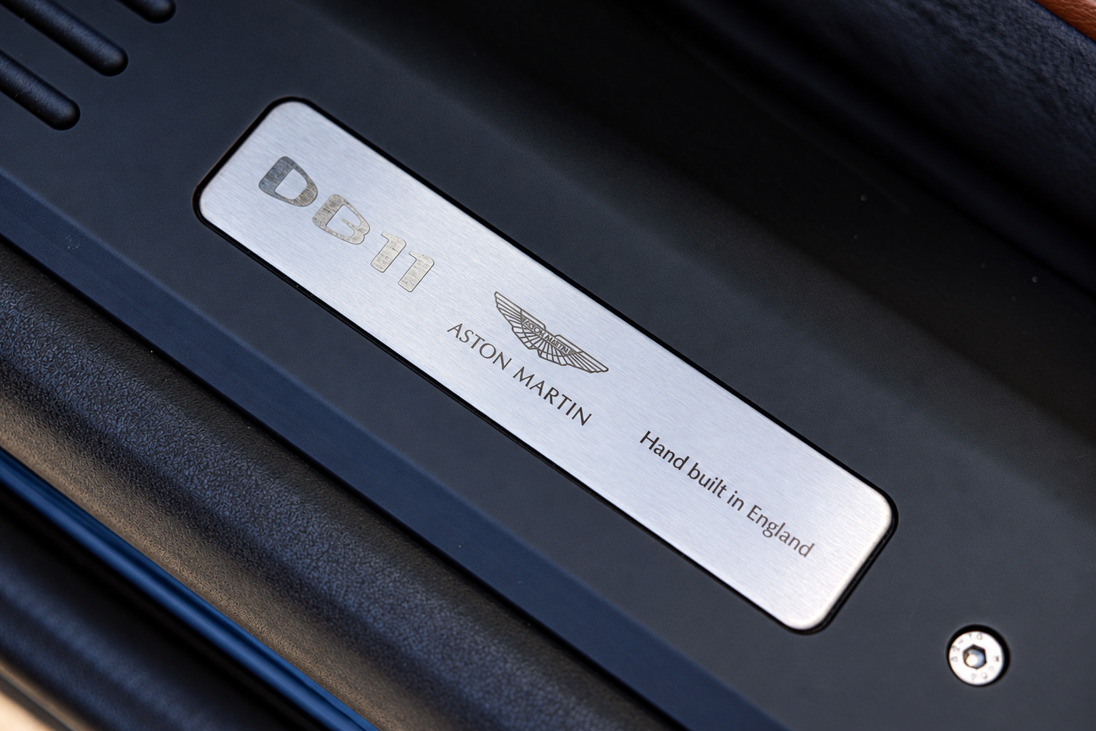 Used 2019 Aston Martin DB11 Volante RWD image 44