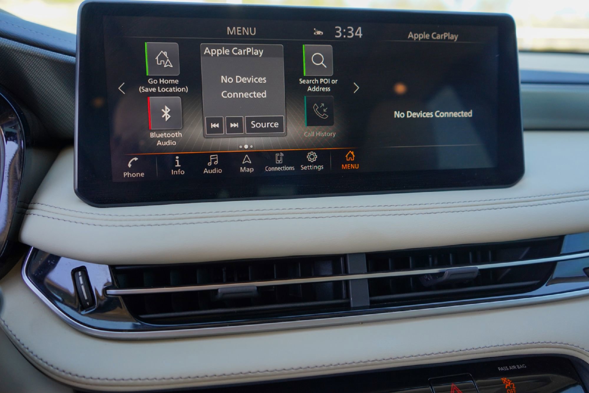 Certified 2023 INFINITI QX60 Luxe w/ Performance Audio Package image 18