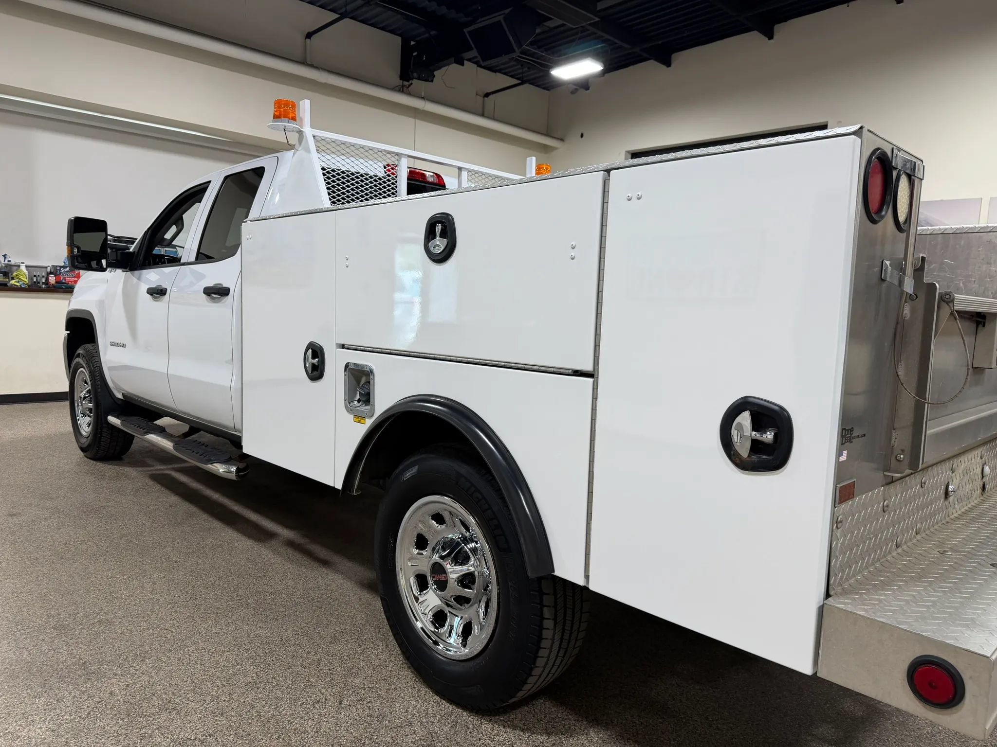 Used 2017 GMC Sierra 2500 4x4 Double Cab w/ Sierra Convenience Package image 24