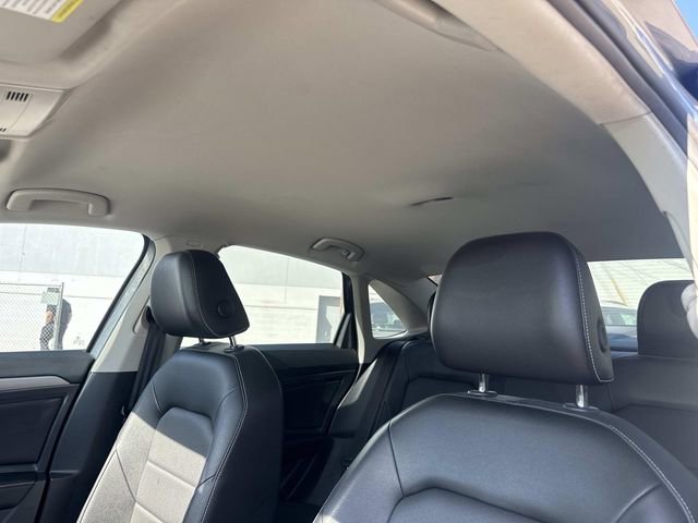 Certified 2022 Volkswagen Jetta SE image 14