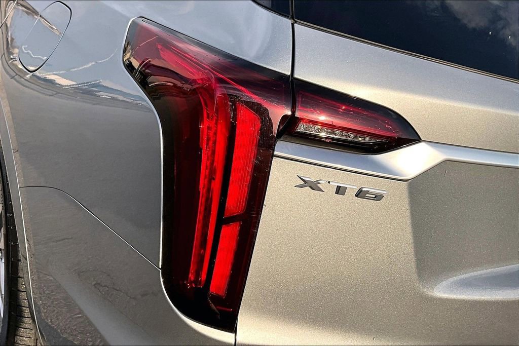 Certified 2024 Cadillac XT6 Premium Luxury w/ Technology Package image 31