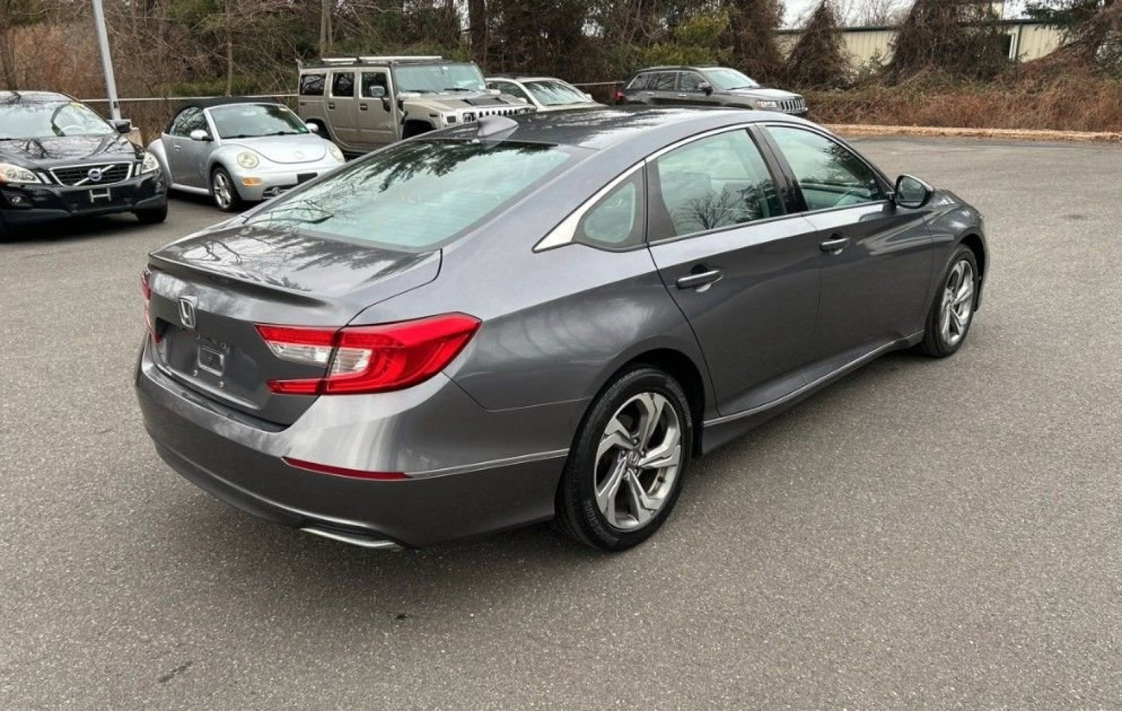 Used 2018 Honda Accord EX image 6