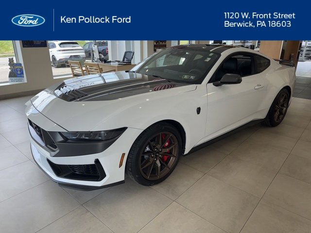 New 2025 Ford Mustang Dark Horse image 1