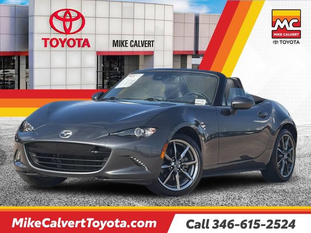 Used 2019 MAZDA MX-5 Miata Grand Touring RWD video 1
