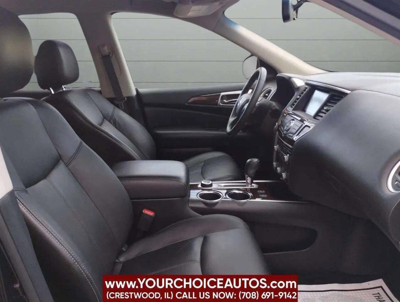 Used 2013 Nissan Pathfinder SL image 17