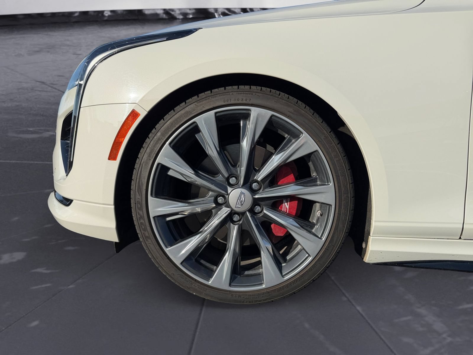 Used 2022 Cadillac CT4 V w/ Navigation Package RWD image 14