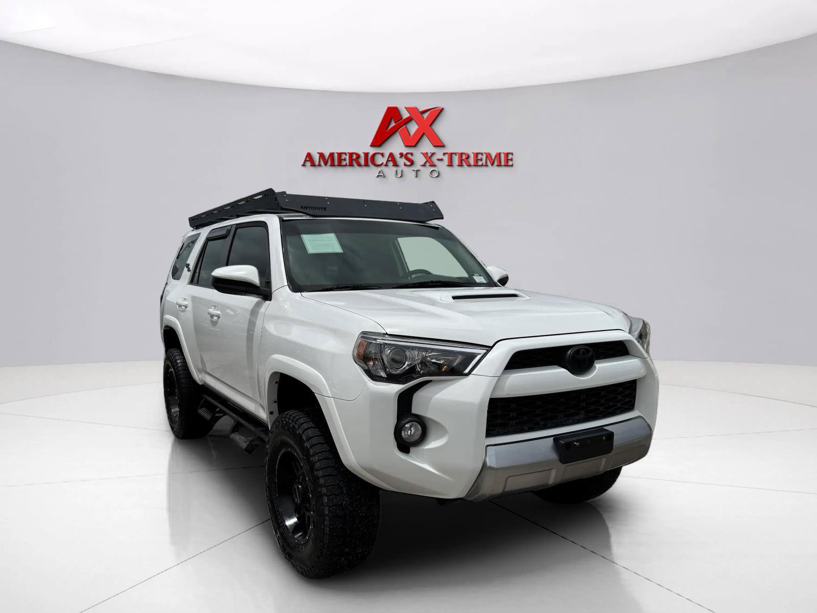 Used 2019 Toyota 4Runner TRD Off-Road AWD/4WD image 8