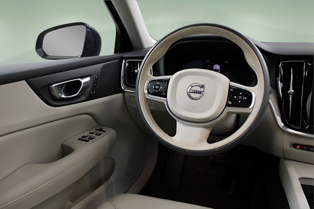 Used 2023 Volvo S60 B5 Plus w/ Climate Package image 21