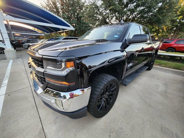 Used 2017 Chevrolet Silverado 1500 LT w/ Texas Edition RWD image 3
