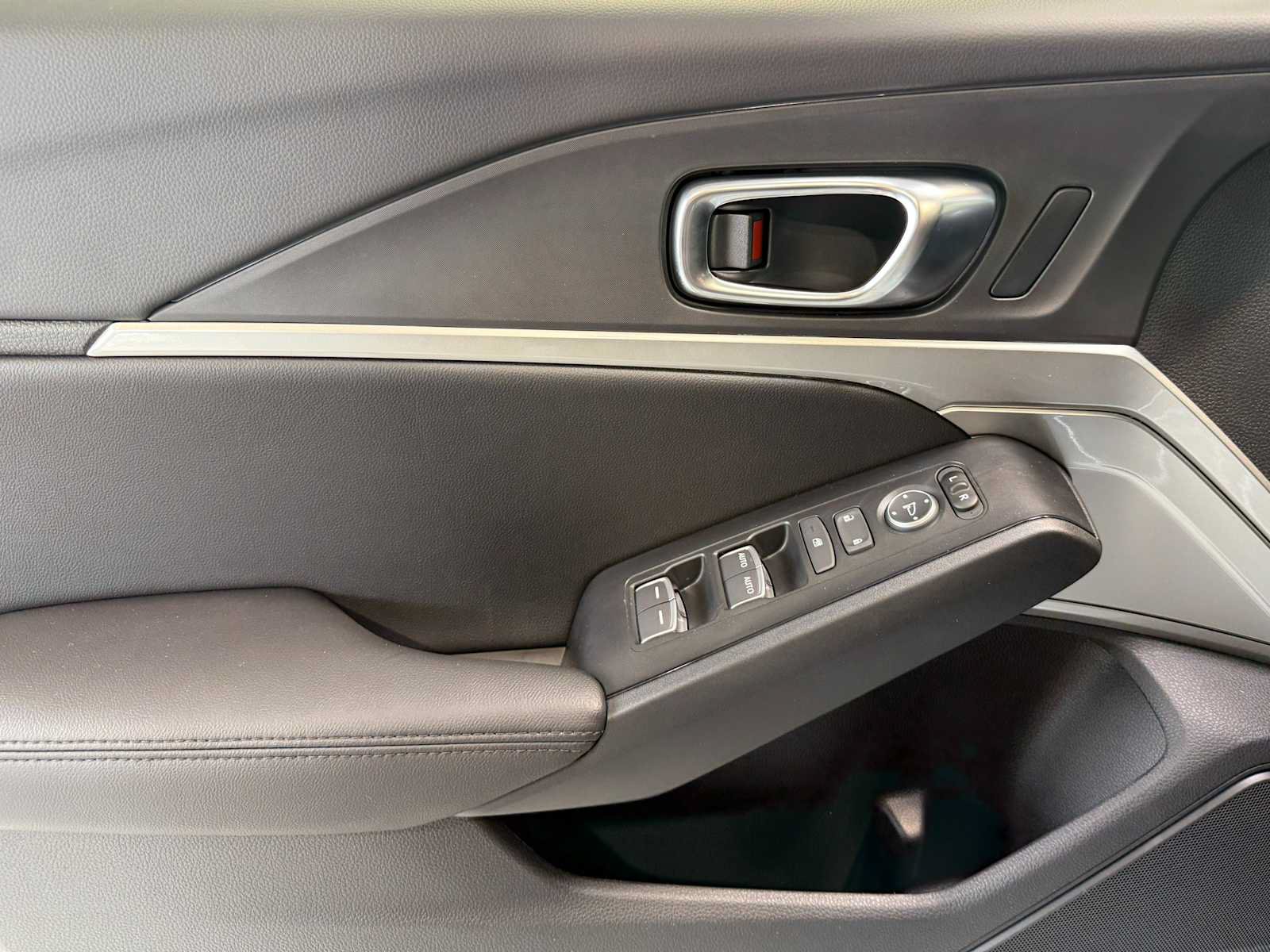 New 2026 Acura Integra FWD image 16