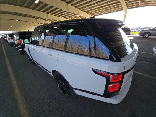 Used 2019 Land Rover Range Rover HSE AWD/4WD image 6
