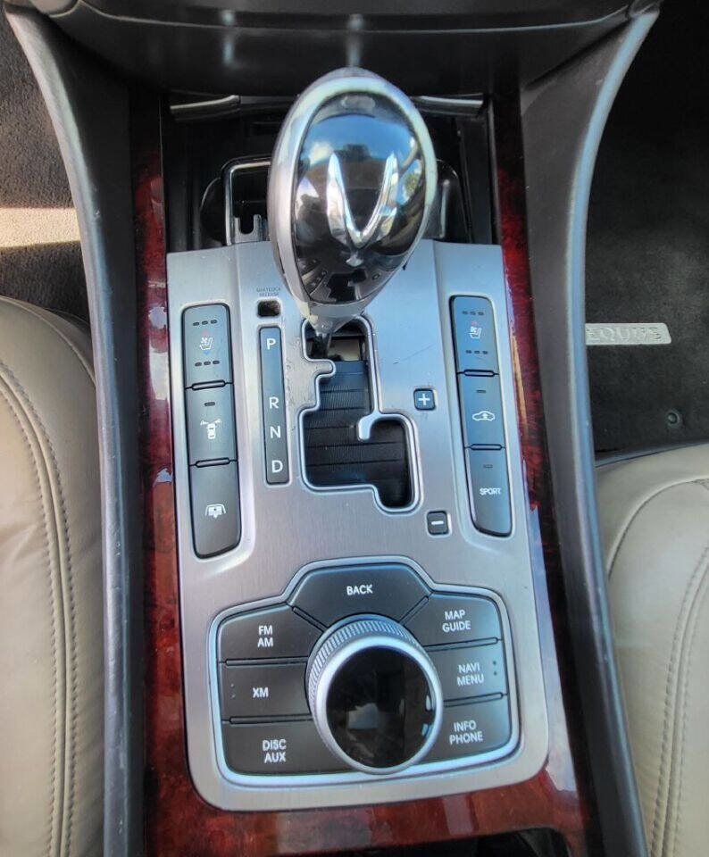 Used 2013 Hyundai Equus Signature image 22