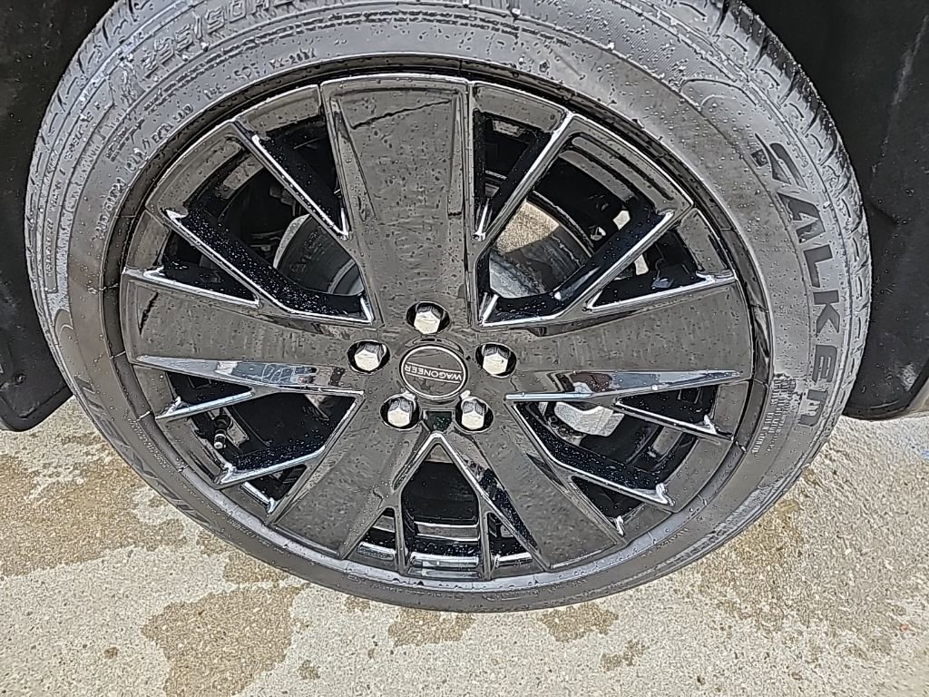 Used 2024 Jeep Wagoneer Launch Edition image 12