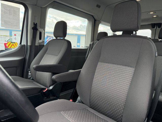 Used 2023 Ford Transit 350 XLT RWD image 14
