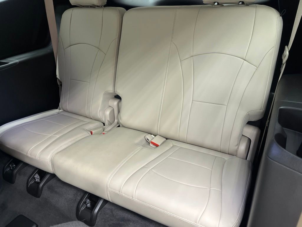Used 2019 Buick Enclave Essence FWD image 7