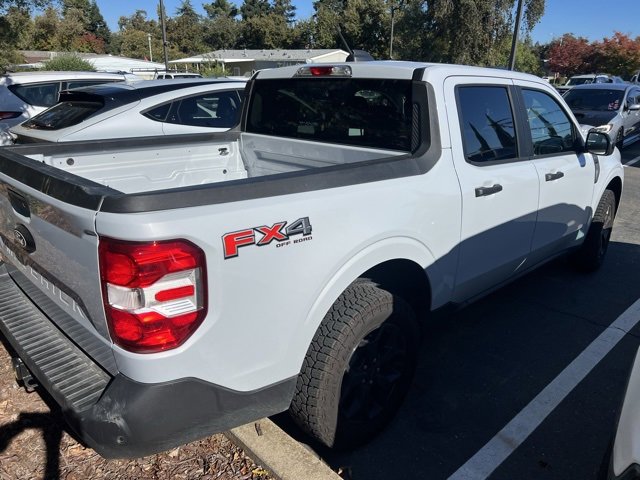 Used 2025 Ford Maverick XLT w/ XLT Luxury Package image 3