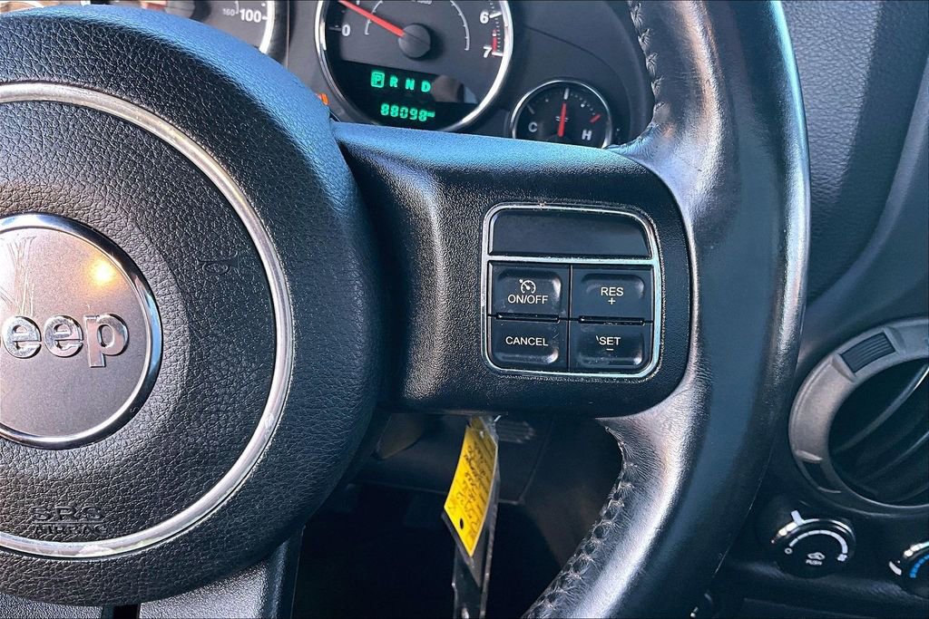 Used 2016 Jeep Wrangler Unlimited Willys image 18