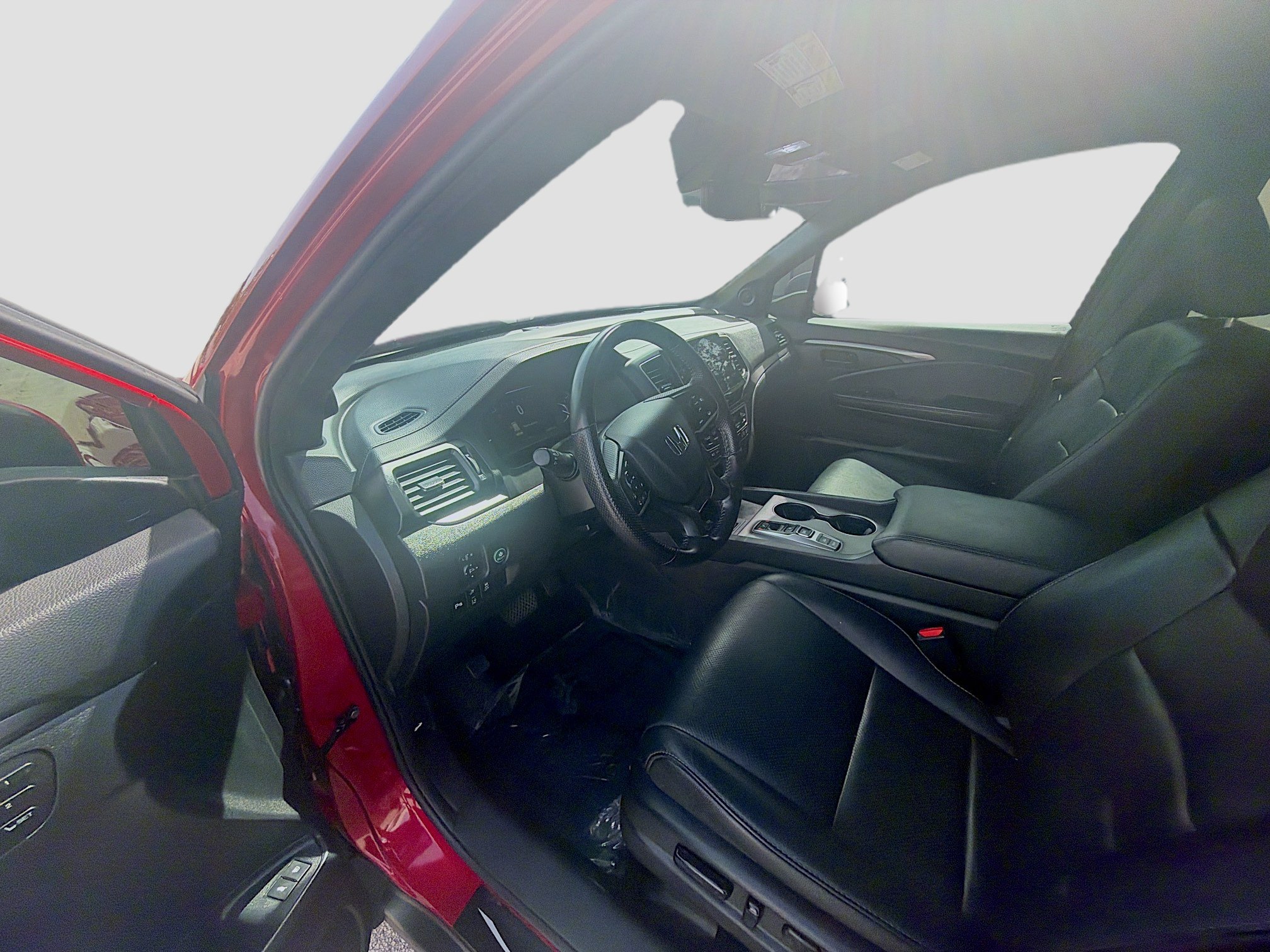 Certified 2025 Honda Passport EX-L image 9