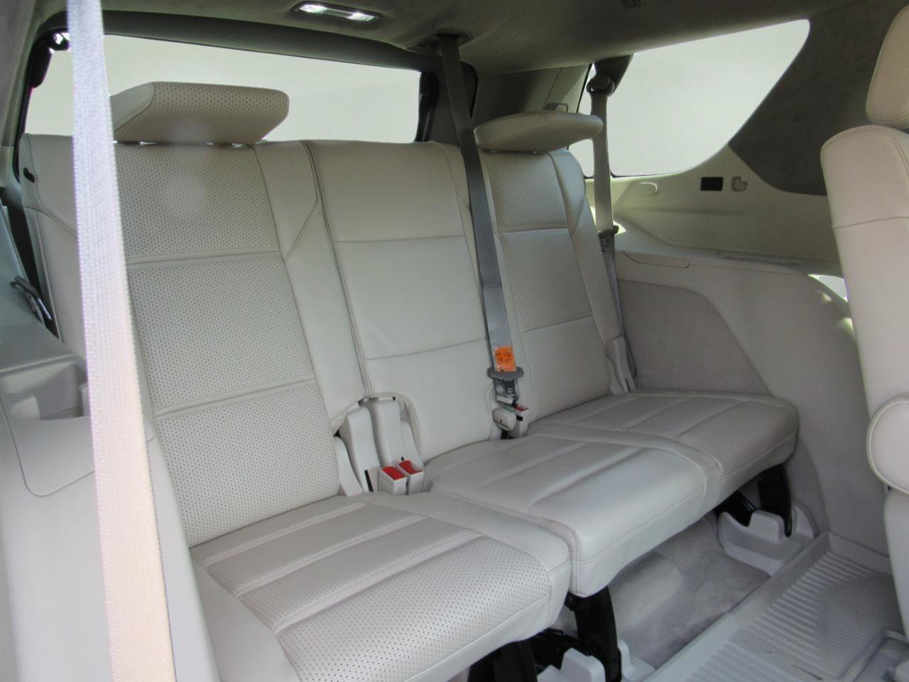 Used 2021 Cadillac Escalade Premium Luxury Platinum AWD/4WD image 41