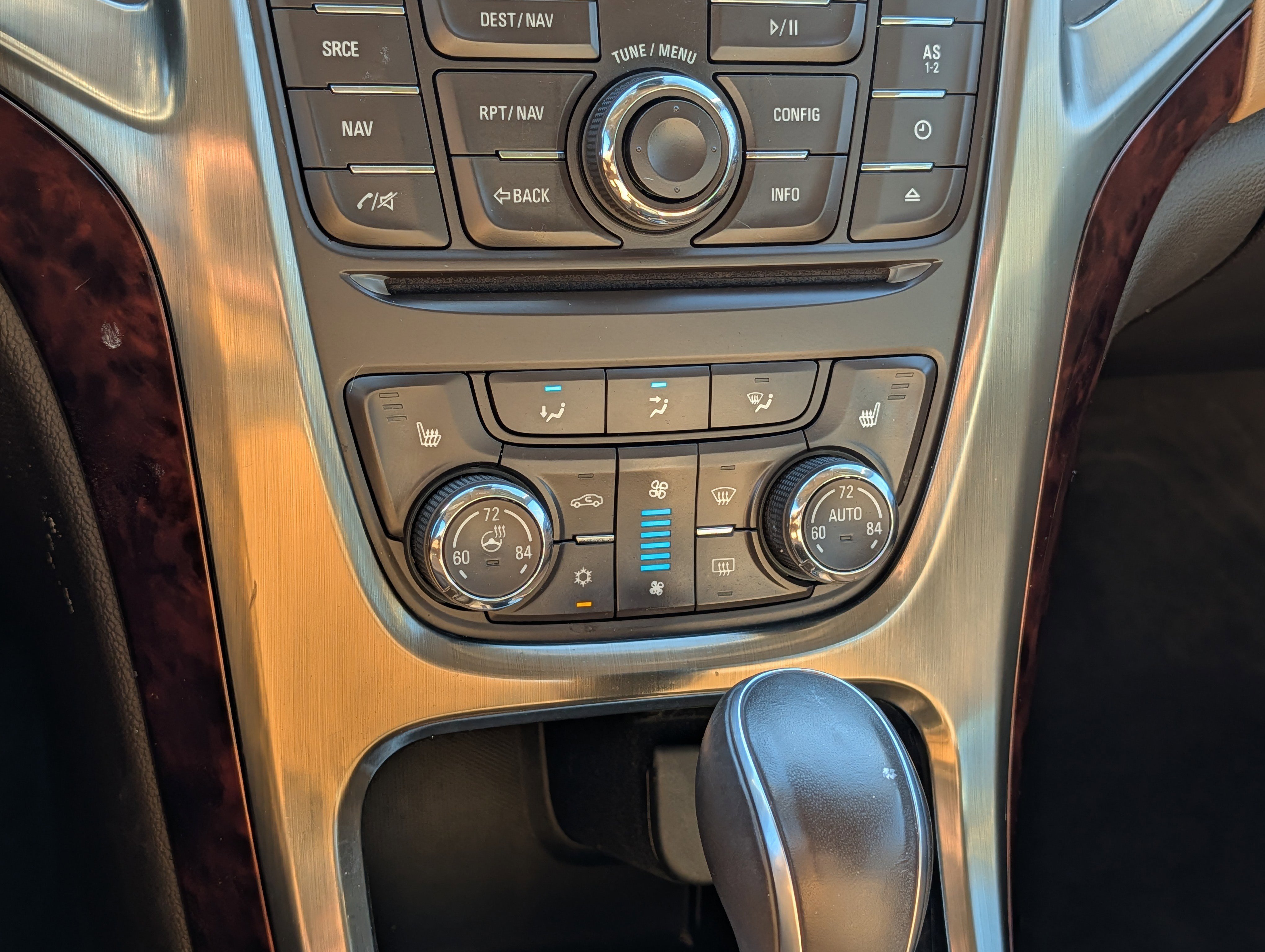 Used 2013 Buick Verano Leather image 23