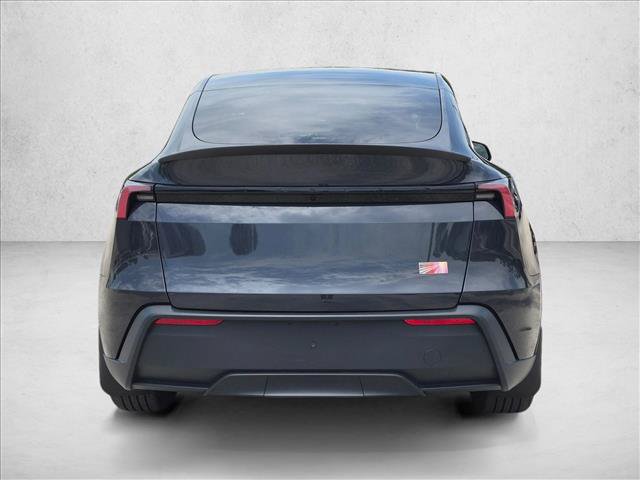 Used 2026 Tesla Model Y AWD image 7