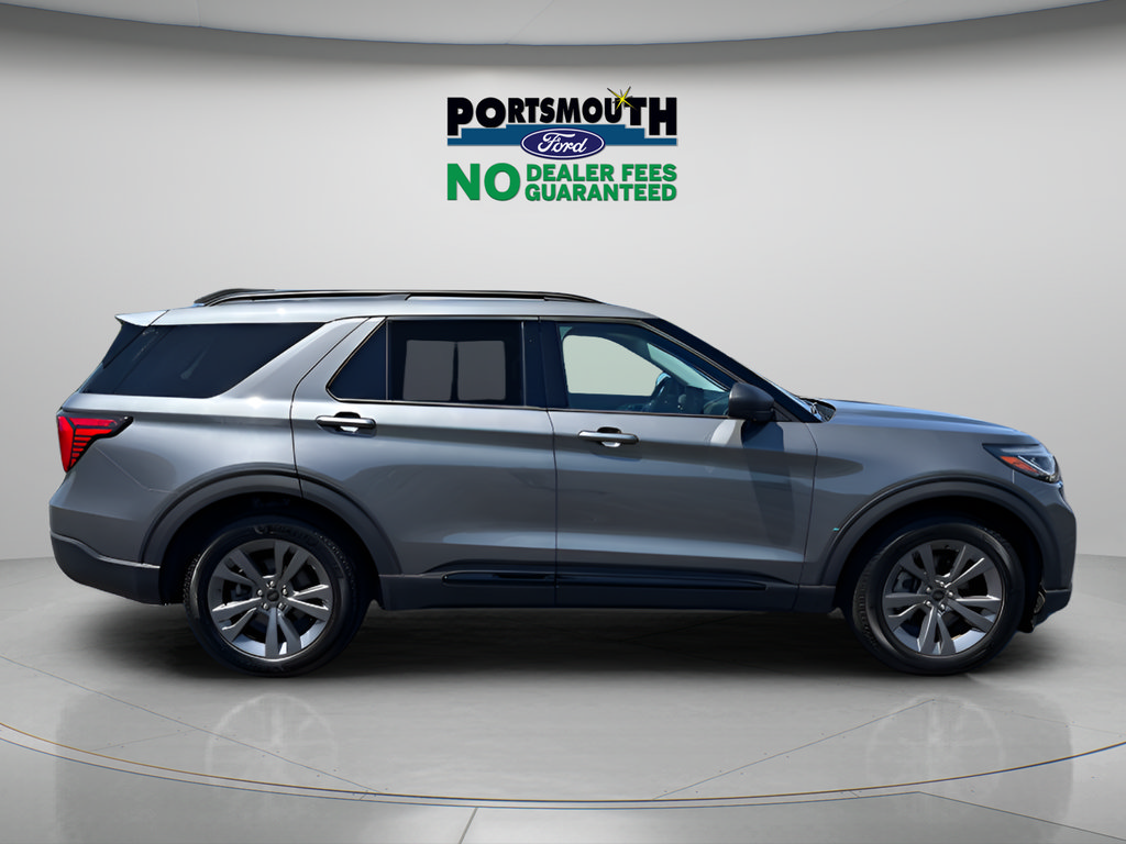 Used 2026 Ford Explorer Active w/ Active Comfort Package AWD/4WD image 6