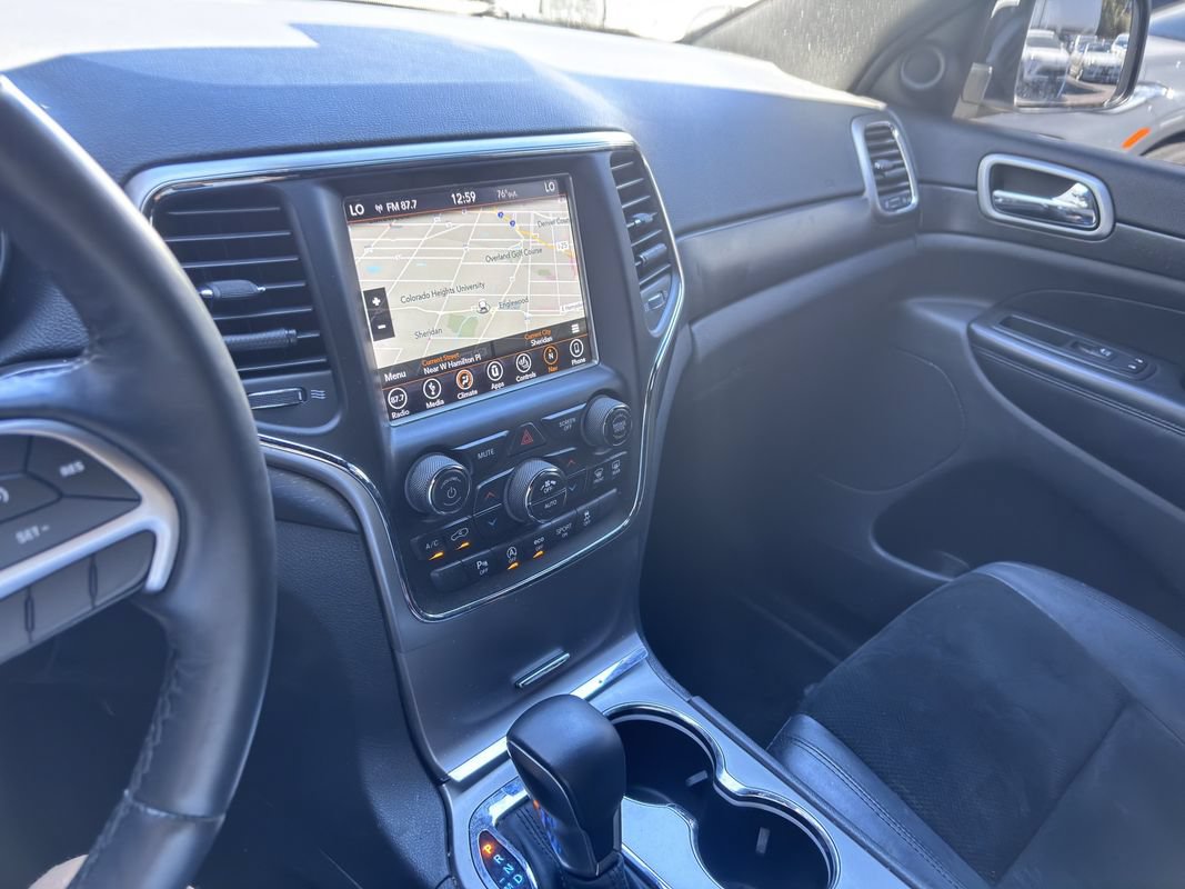 Used 2018 Jeep Grand Cherokee Altitude AWD/4WD image 22