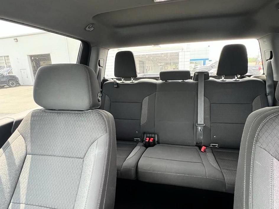 Used 2024 Chevrolet Silverado 2500 Custom w/ Custom Convenience Package AWD/4WD image 11