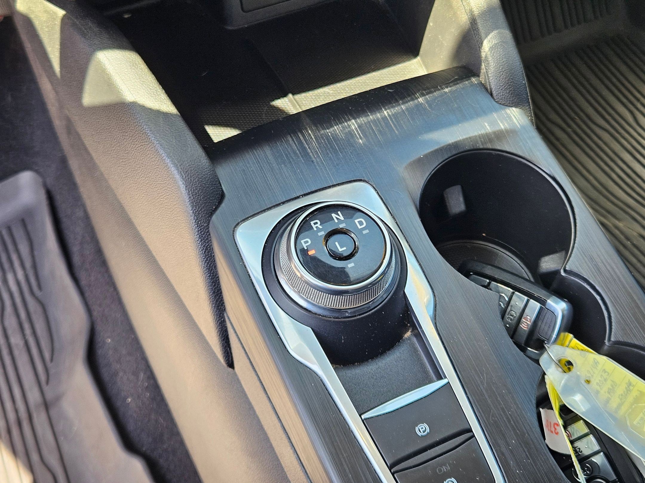 Used 2023 Ford Escape SE FWD image 18