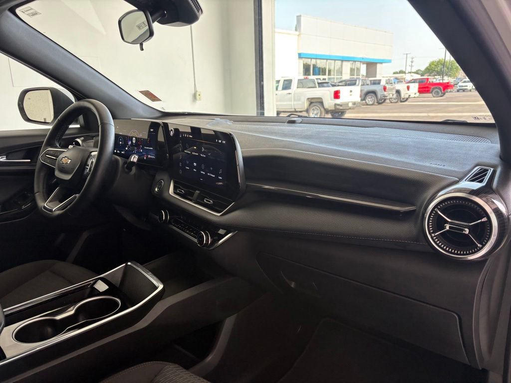 Used 2025 Chevrolet Equinox LT AWD/4WD image 37