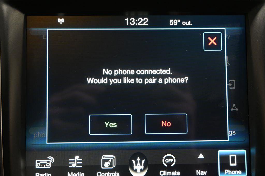 Used 2017 Maserati Levante image 27